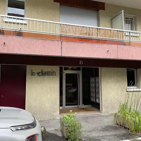 Hypercentre 27m2 Avec Balcon Et Parking Aix-les-Bains