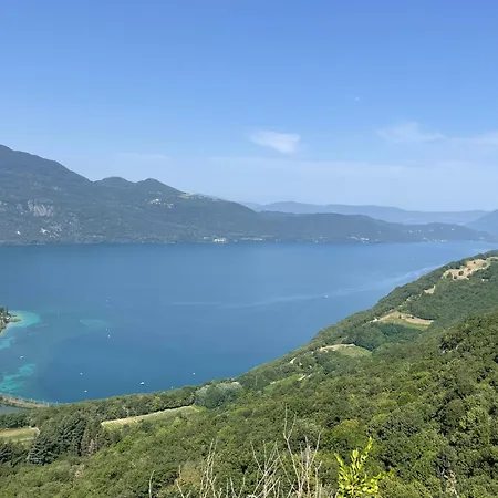 Hypercentre 27m2 Avec Balcon Et Parking Apartment Aix-les-Bains