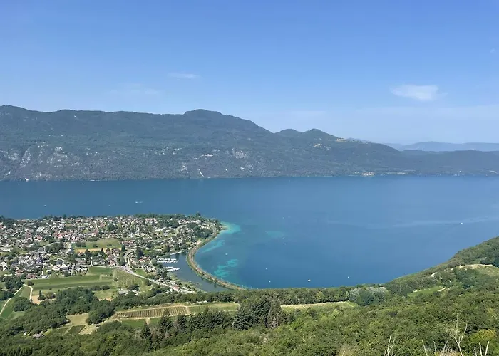 Hypercentre 27m2 Avec Balcon Et Parking * 艾克斯莱班